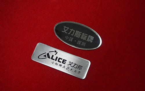 金屬標(biāo)牌設(shè)計原則是什么？